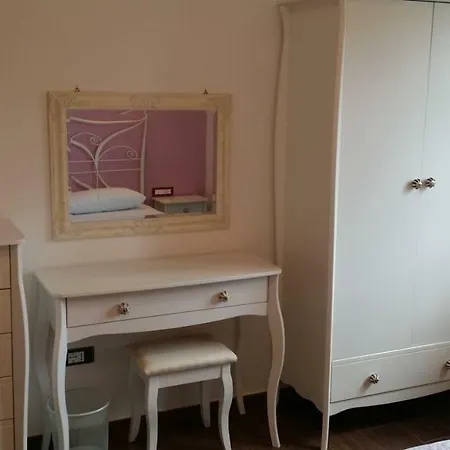 Diva Star Apartment *