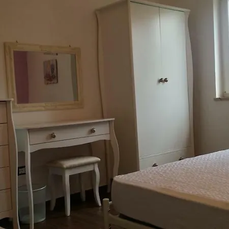 Diva Star Apartment *